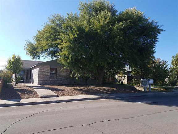 2nd image of 1006 Fern Dr