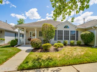 212 N Pondview Blvd #212, Monroe Township, NJ 08831