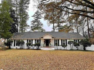 508 Chestnut St, Clinton, SC 29325