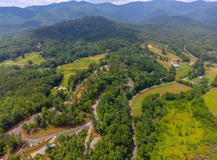 8888 Kimberly Ln, Franklin, NC 28734