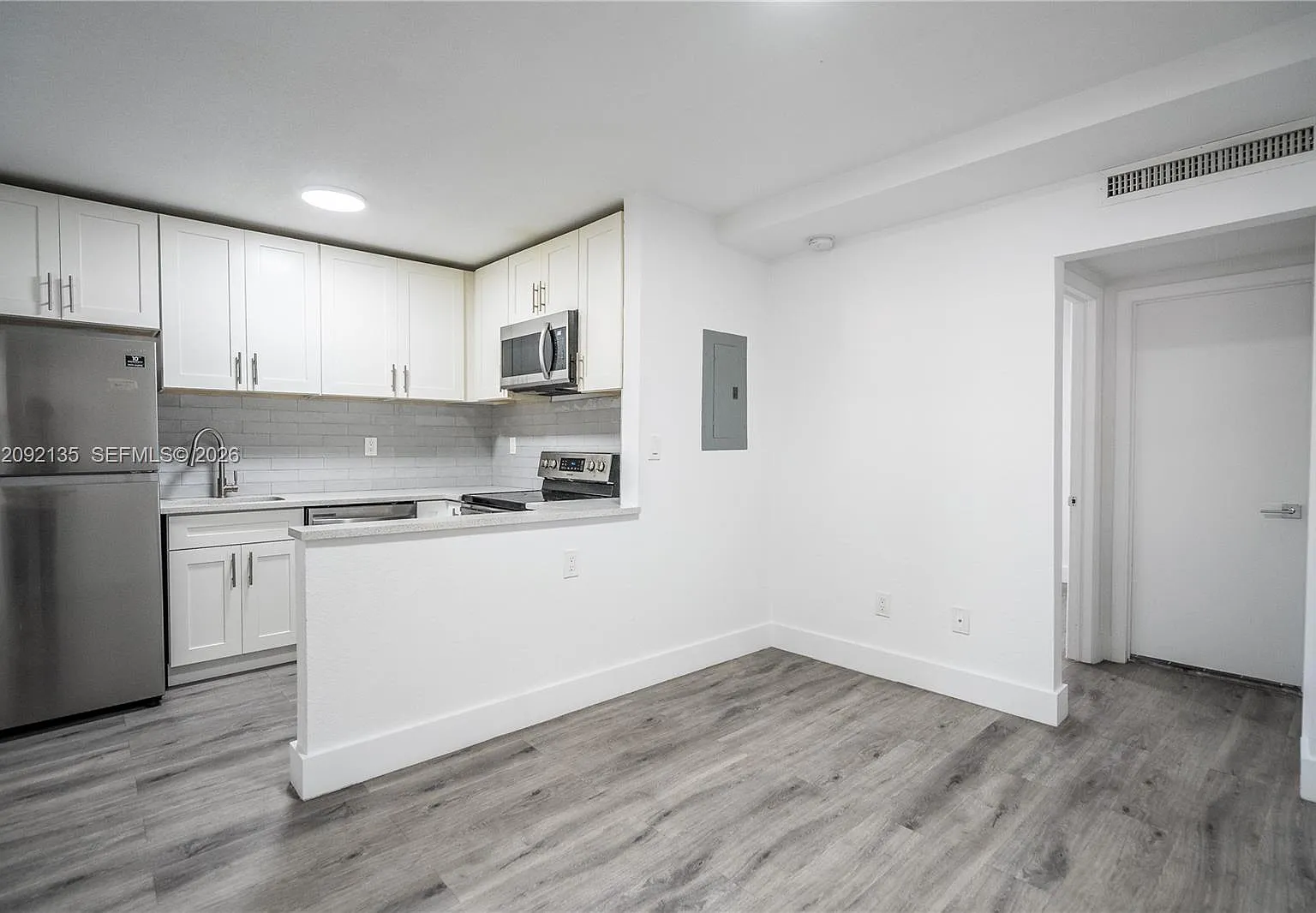 Resub Of Lot 1 — Photo 3