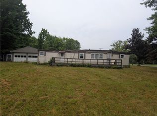 1521 Meadow Dr, Jamestown, PA 16134