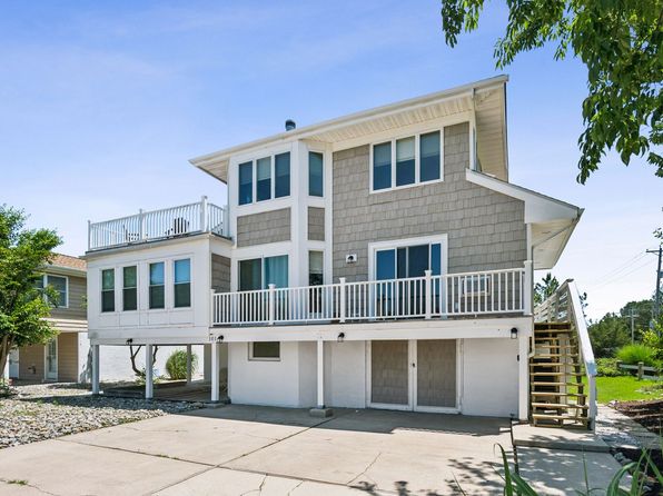 101 W Cape Shores Dr