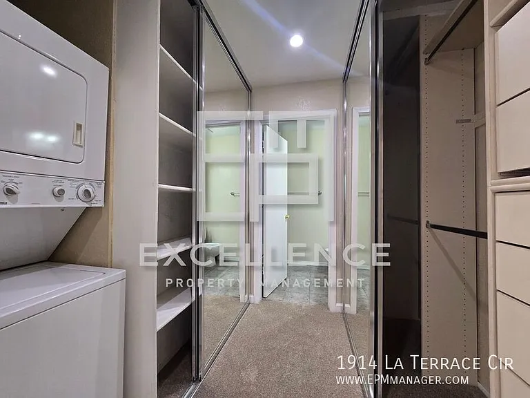 1914 La Terrace Cir — Photo 8