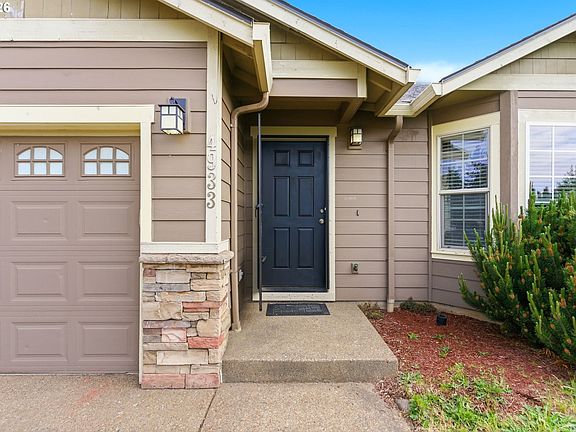 2nd image of 4933 Periwinkle Dr SE