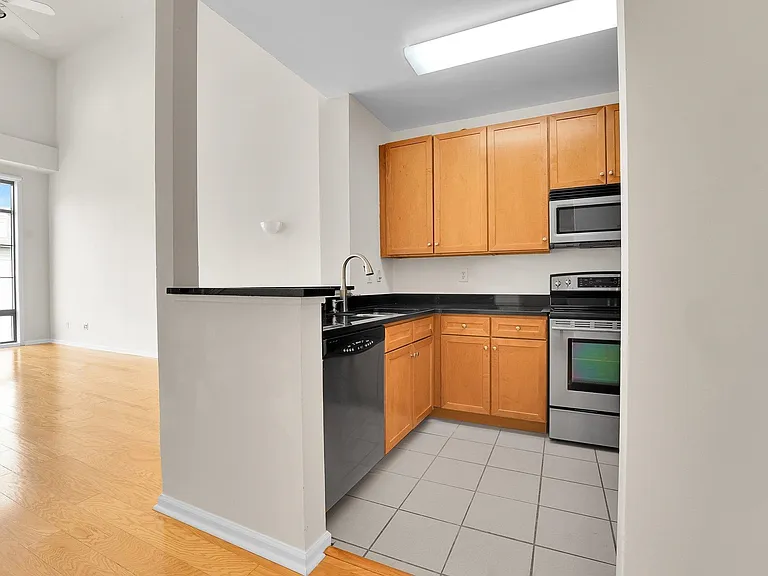 26 Avenue At Port Imperial #438 — Photo 10