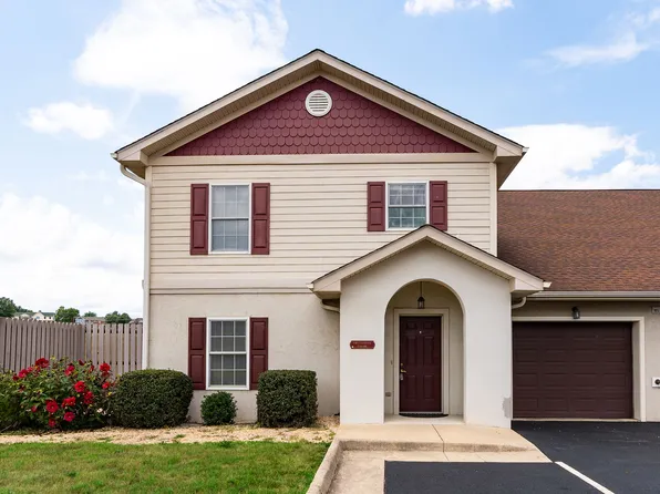 4-102 Rose Garden Ln, Fishersville, VA 22939