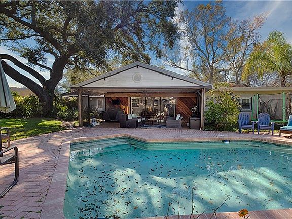 4th image of 2533 Lake Ellen Dr
