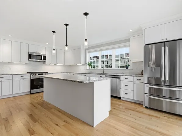 39 French St #39, Watertown, MA 02472