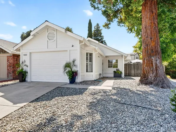 4400 Sunrise Ct, Davis, CA 95618