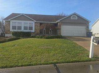 938 Haversham Dr, Saint Charles, MO 63304