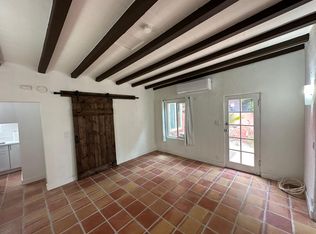 595 S Calle Palo Fierro #2, Palm Springs, CA 92264