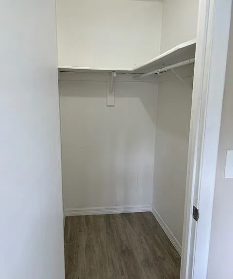 952 NE 8th Ave — Photo 15