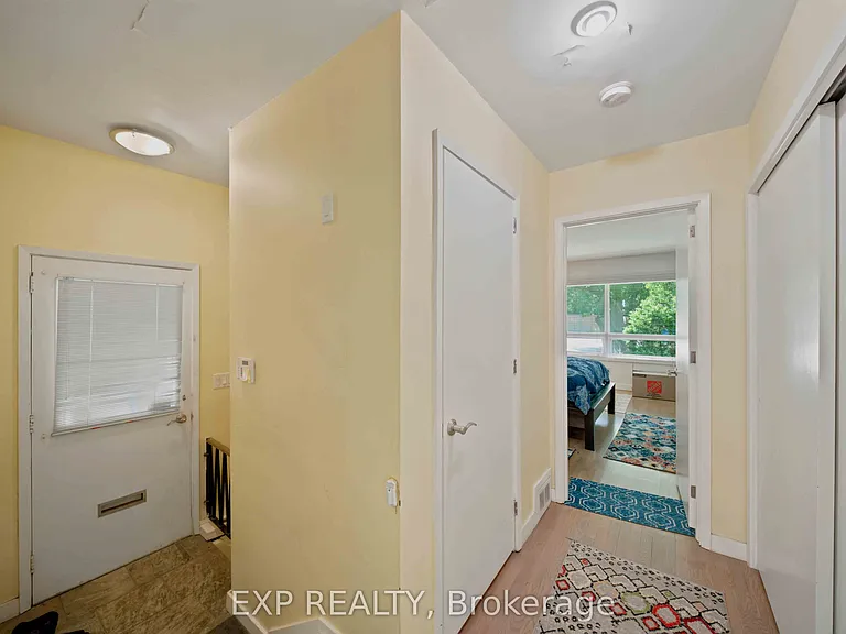 304 Roger Rd — Photo 28