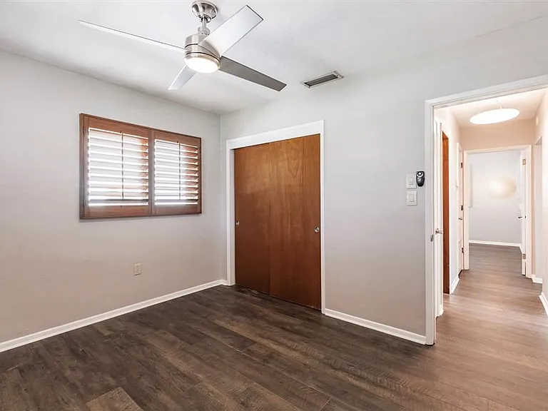 1720 Colleen St — Photo 28