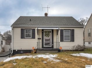 2715 Read St, Omaha, NE 68112