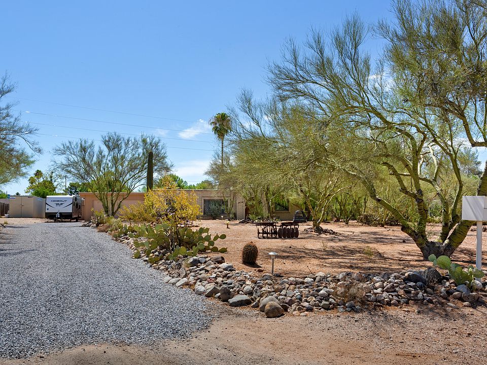 1st image of 2225 W Rapallo Way