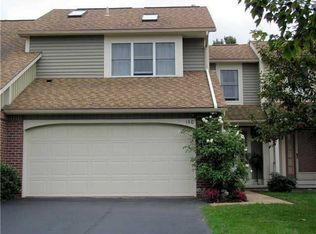 140 Montpelier Cir, Rochester, NY 14618