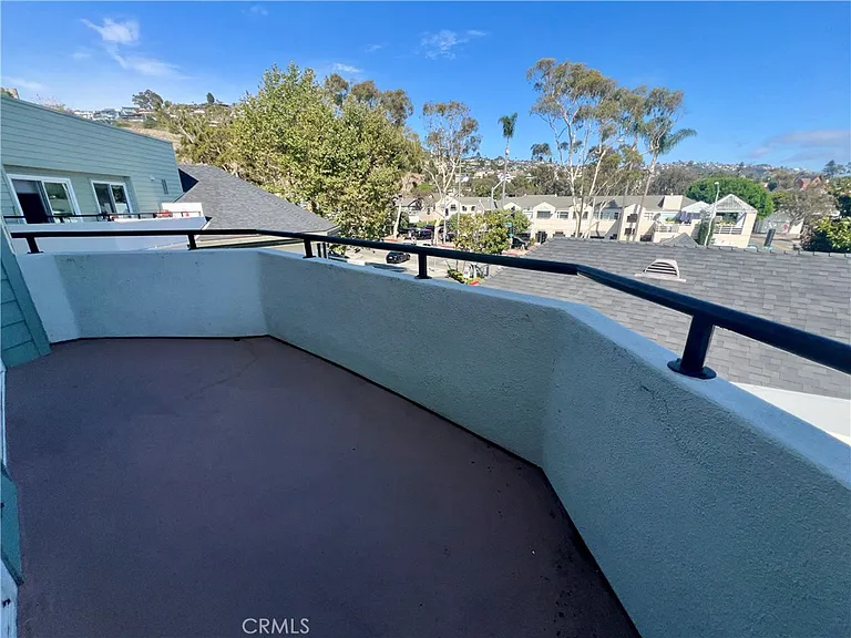 312 Broadway St #4 — Photo 6