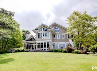 1814 1st Ave, Rapids City, IL 61278