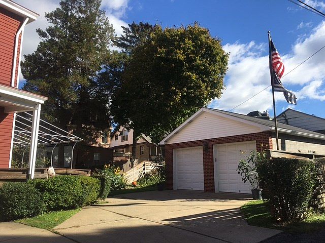 2nd image of 96/98 N Sprague Ave