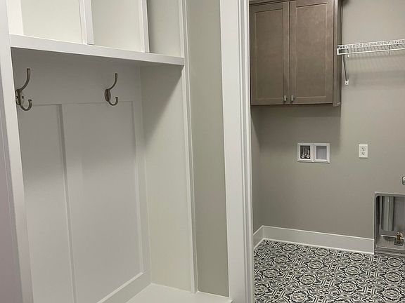 5th image of 8218 Placid Waters Dr #140