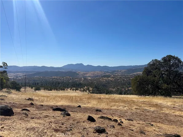 17615 Ponderosa Trl, Lower Lake, CA 95457