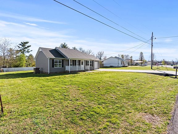 5th image of 259 Strawberry Dr