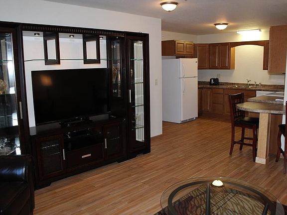 3rd image of 2440 Southwoods Dr Unit 9
