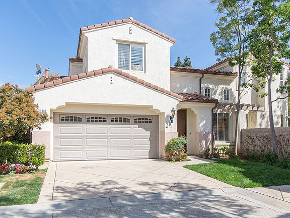 2nd image of 3902 Mondovi Ct