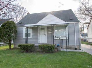 18611 Sumner St, Redford, MI 48240