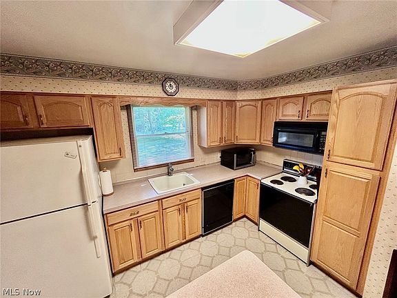 3rd image of 6779 Glenallen Ave