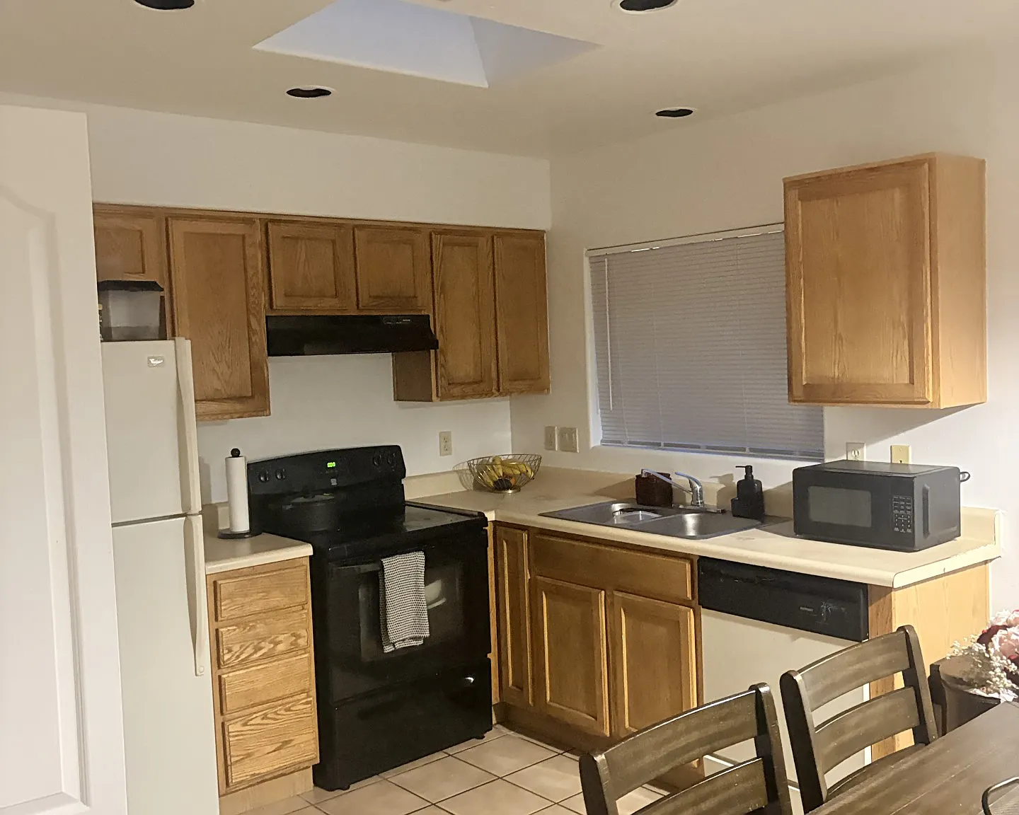 3 bed, $1,225 — Photo 3