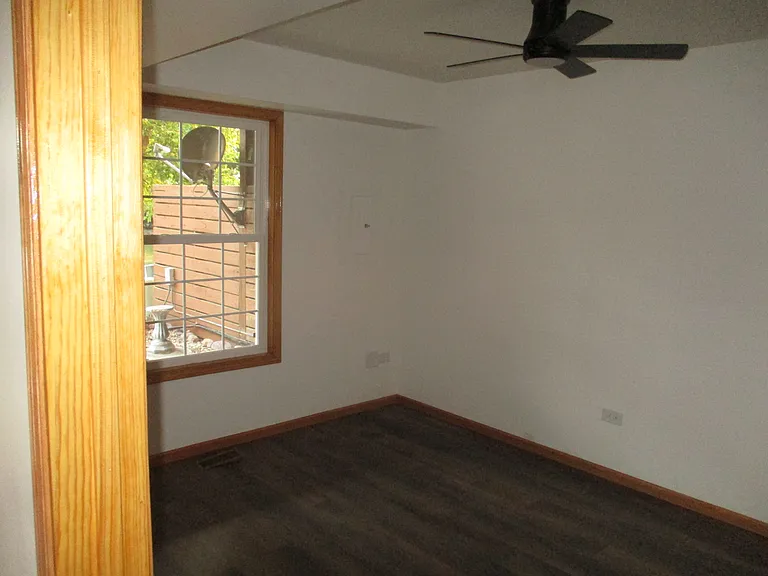 9756 Cambridge Cir — Photo 6
