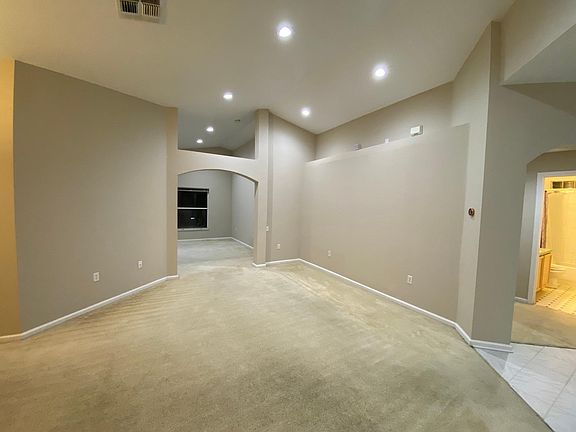 3rd image of 2732 Cranes Cove Dr