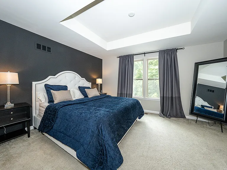 9 Treyburn Dr — Photo 27