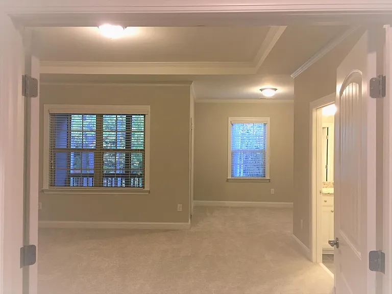 212 Daymire Glen Ln — Photo 32