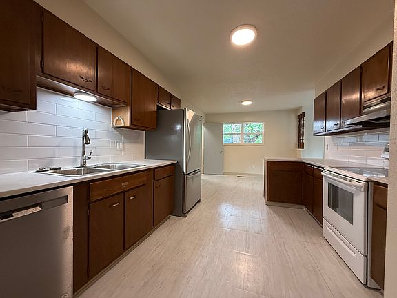4th image of 4630 Macky Way