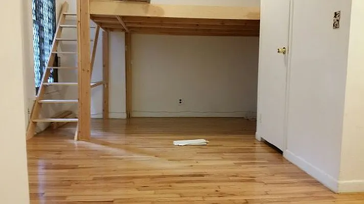 Rented by Cohen Smith Chang LLC | media 12