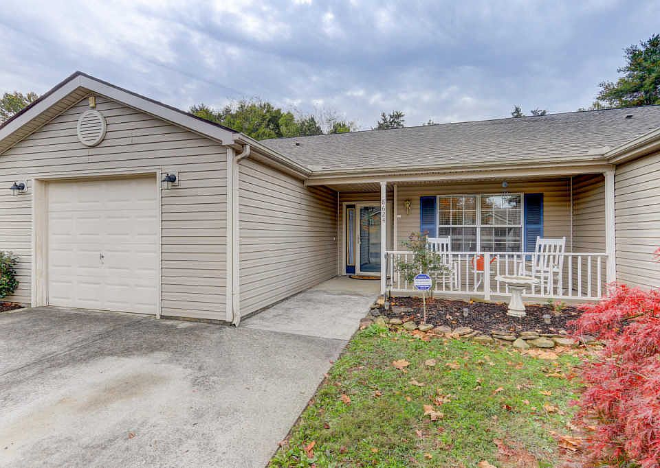 1st image of 8624 Flagstone Way