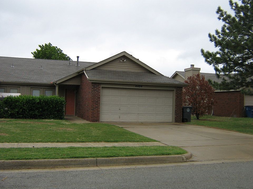 2nd image of 13135 E 44th St