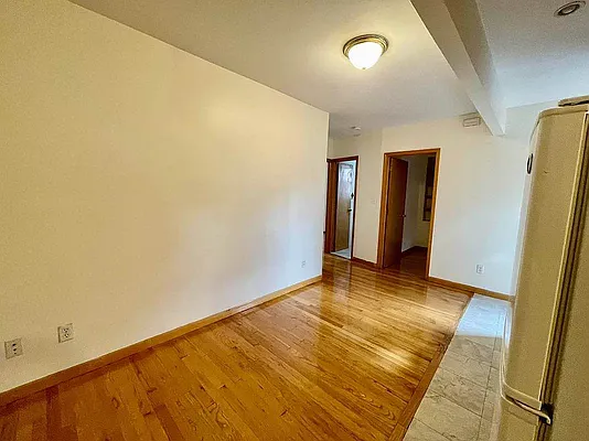 Rented by J PRESTON AND ASSOCIATES INC | media 8