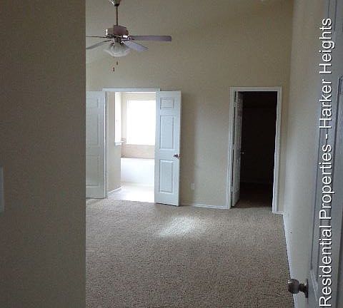 2nd image of 9203 Cricket Dr