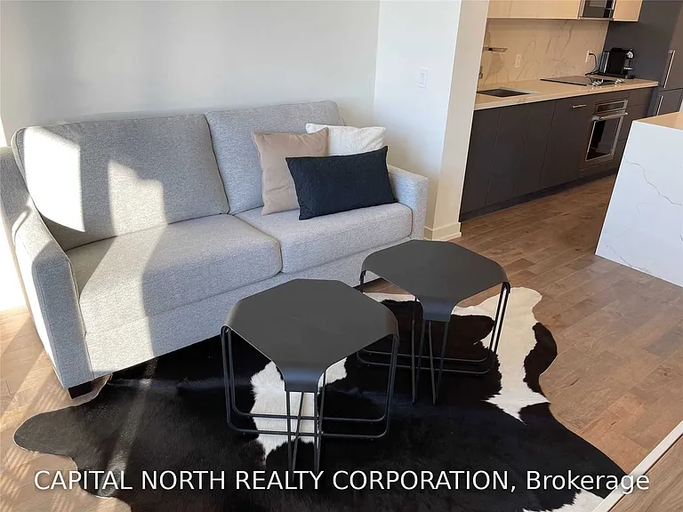 330 Richmond St W #1612 — Photo 6