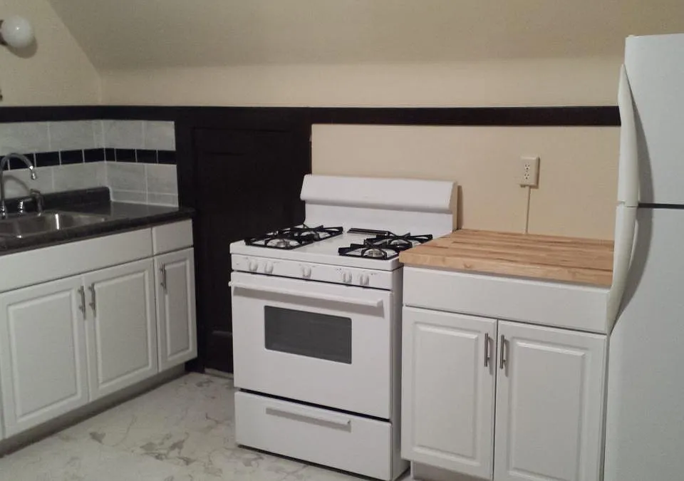 Kitchen 1