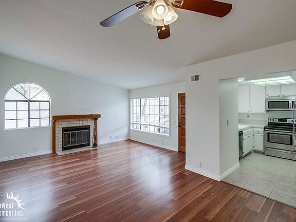 5th image of 7644 Palmilla Dr Unit 23