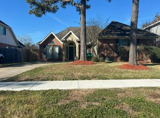 2309 Lord Nelson Dr, Seabrook, TX 77586