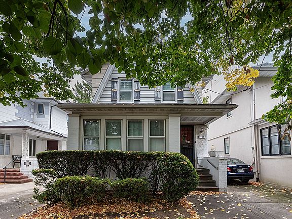 3rd image of 1717 E 26th St