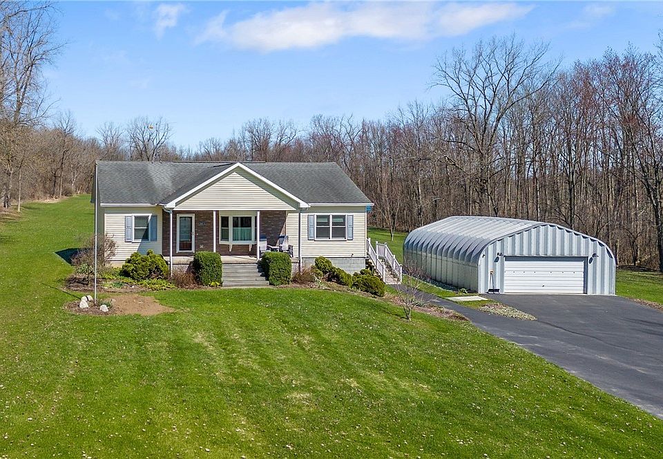 1st image of 9883 Oneil Rd