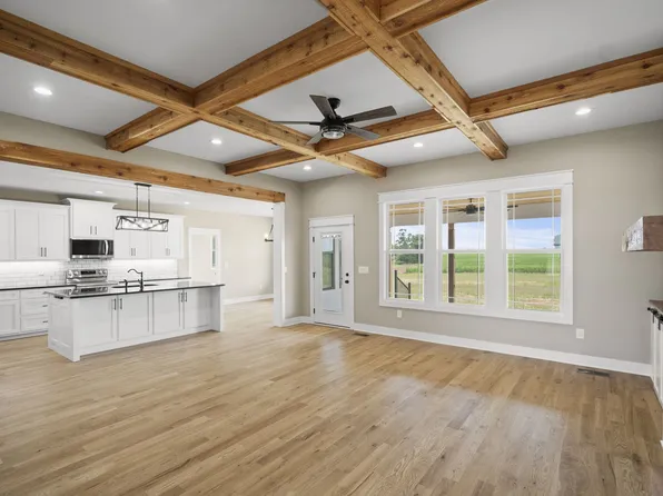 5933 Cook Rd, Orlinda, TN 37141